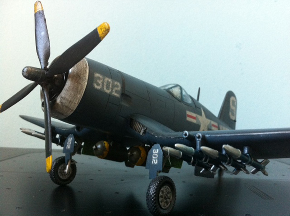 1/48 Academy F4U-Corsair left view